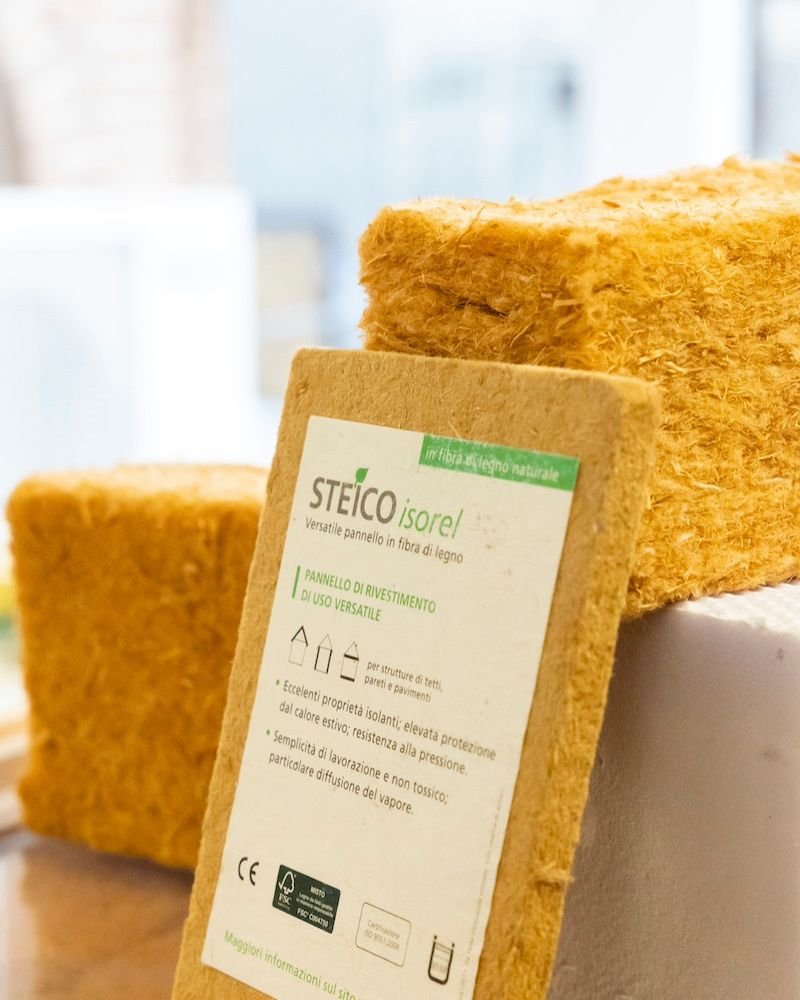 Pannello STEICO isorel in fibra di legno per pareti e tetti